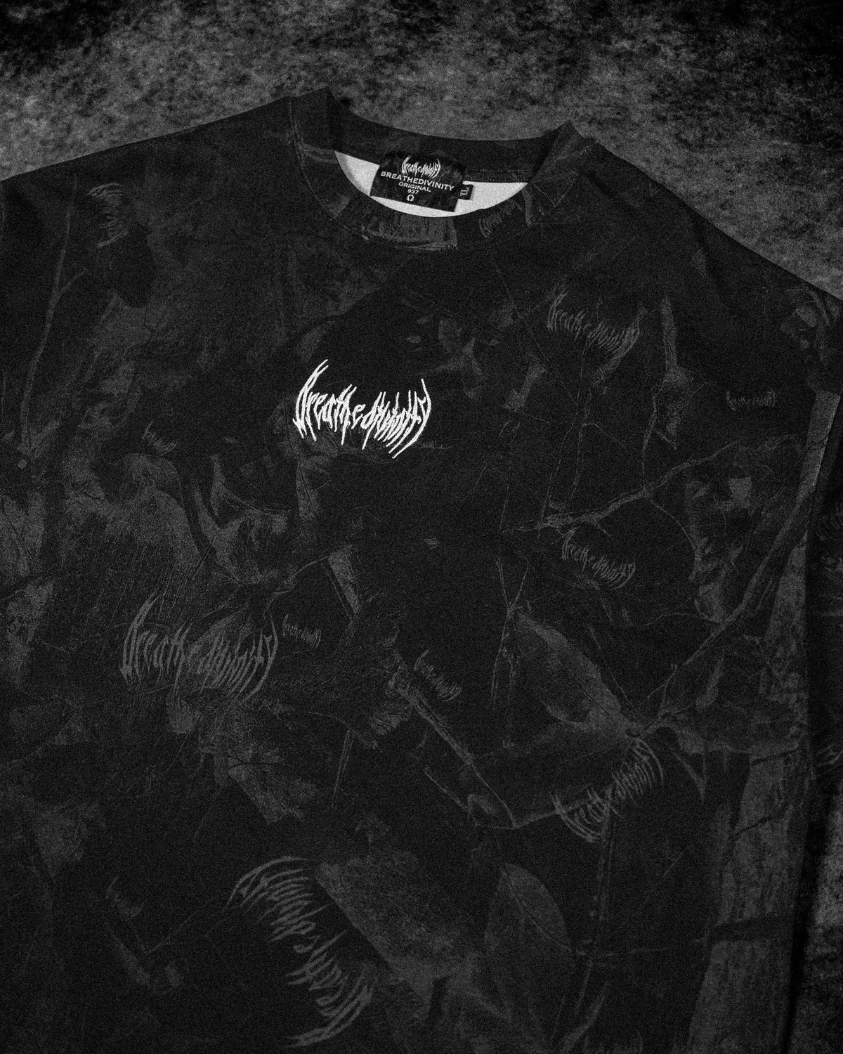 Breathedivinity Oversized T-Shirt Nightshade Camo