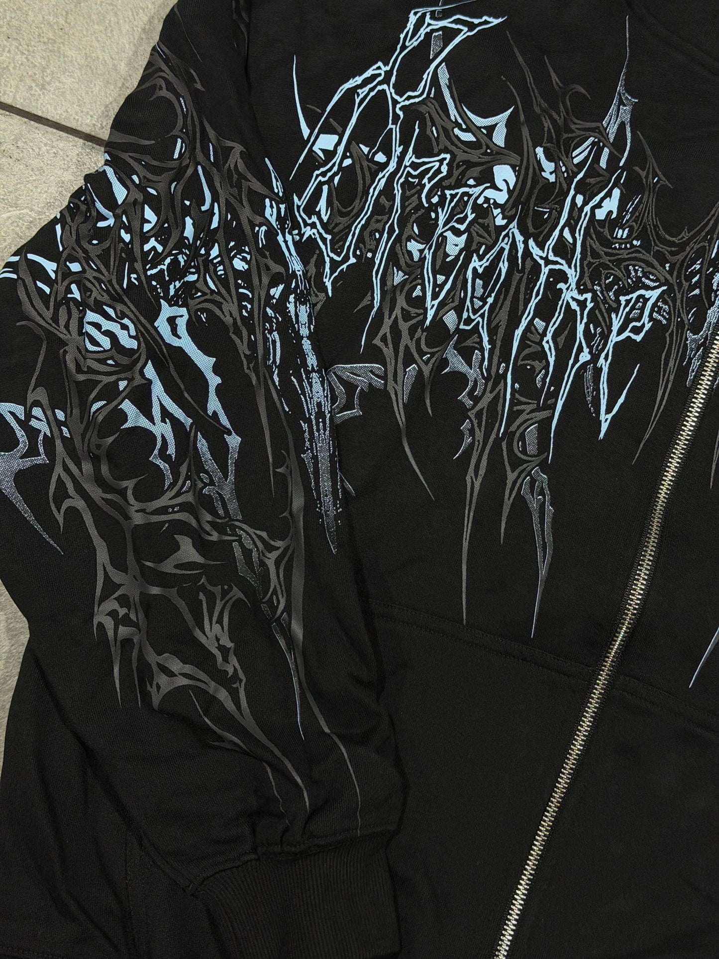Breathedivinity Obsidian Oversized Zip-Up Hoodie Pulse